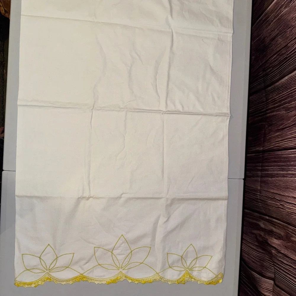 Pillowcase Set King Size White Yellow Embroidered Lotus Scalloped Crochet Lace